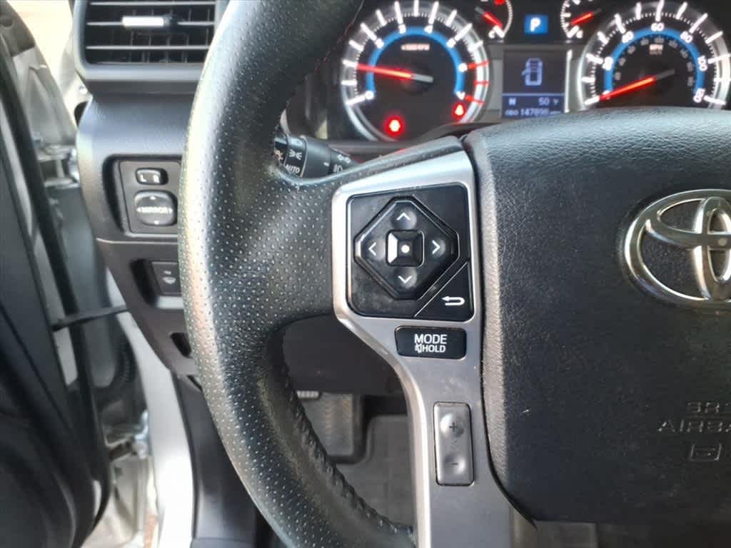 Thumbnail: 2016 Toyota 4Runner - 15