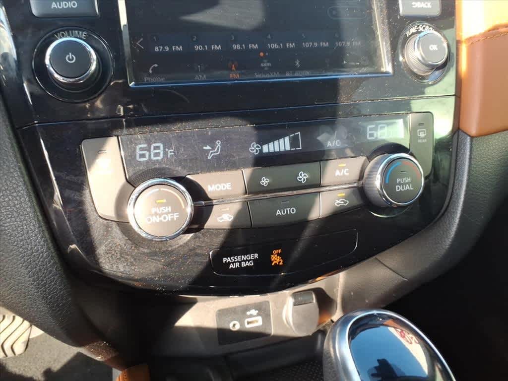 Thumbnail: 2018 Nissan Rogue - 20