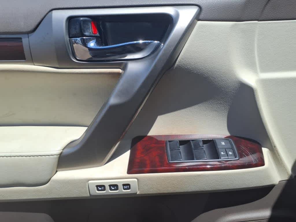 Thumbnail: 2012 Lexus GX - 12