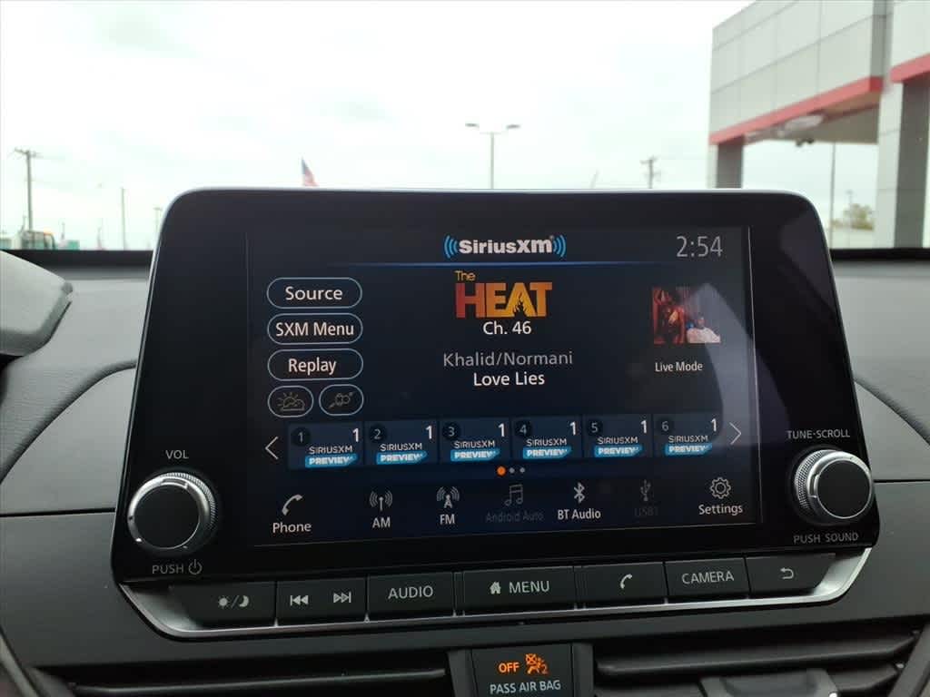 Thumbnail: 2024 Nissan Altima - 17