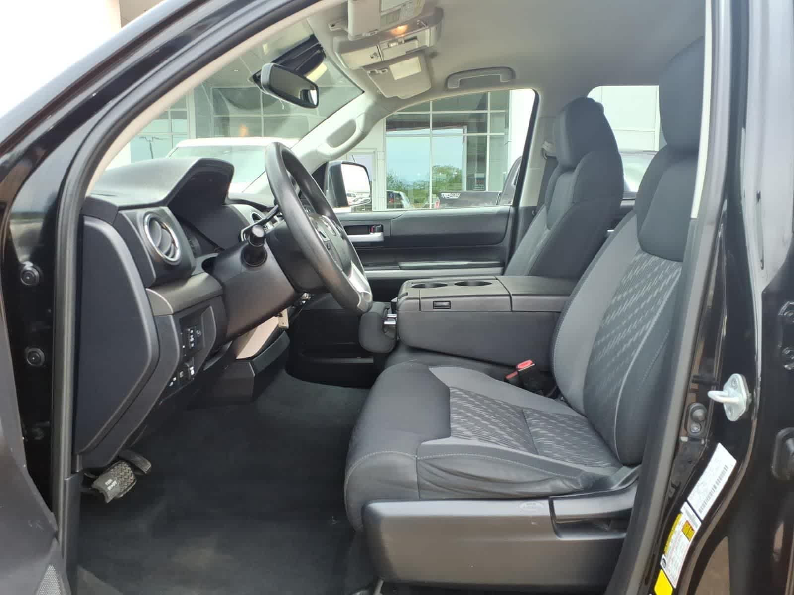 Thumbnail: 2021 Toyota Tundra - 24