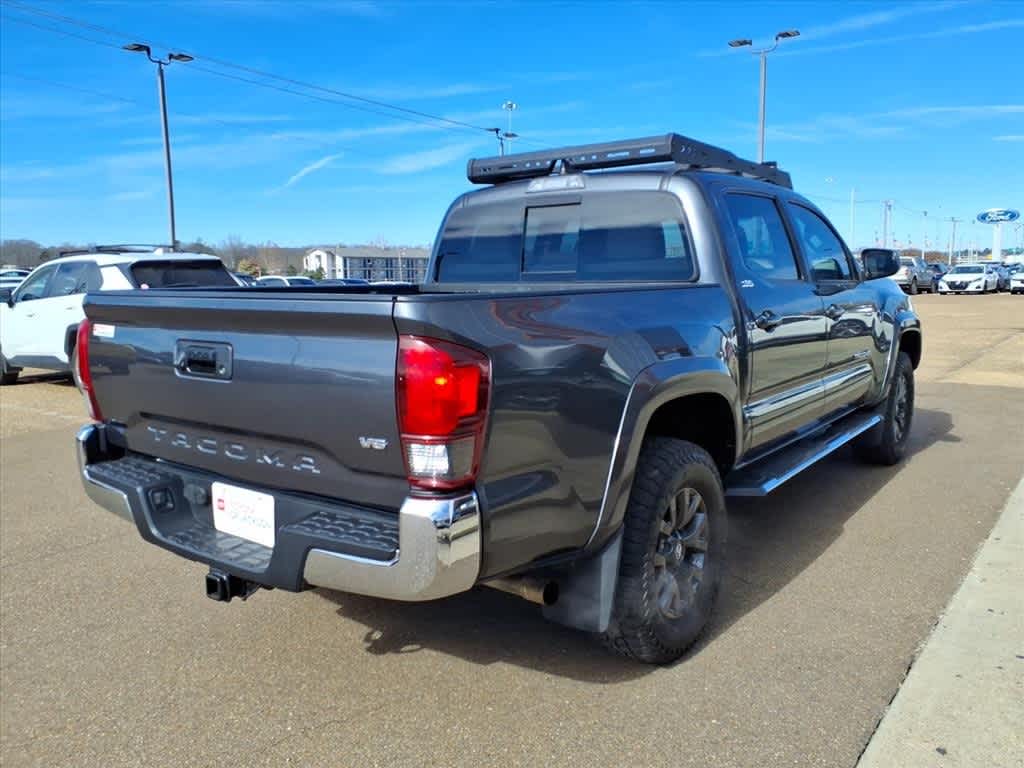 Thumbnail: 2020 Toyota Tacoma - 5