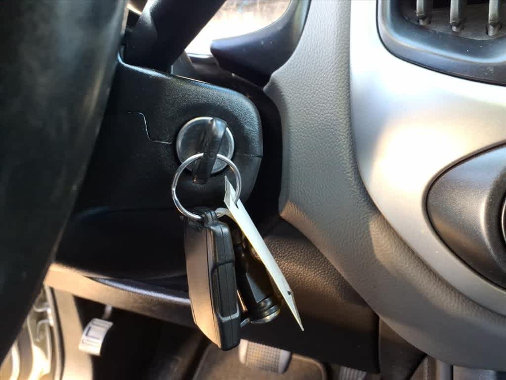 Thumbnail: 2016 Chevrolet Colorado - 16