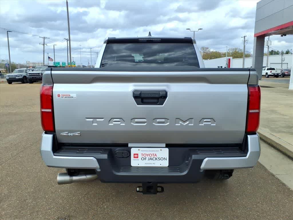 Thumbnail: 2025 Toyota Tacoma - 6