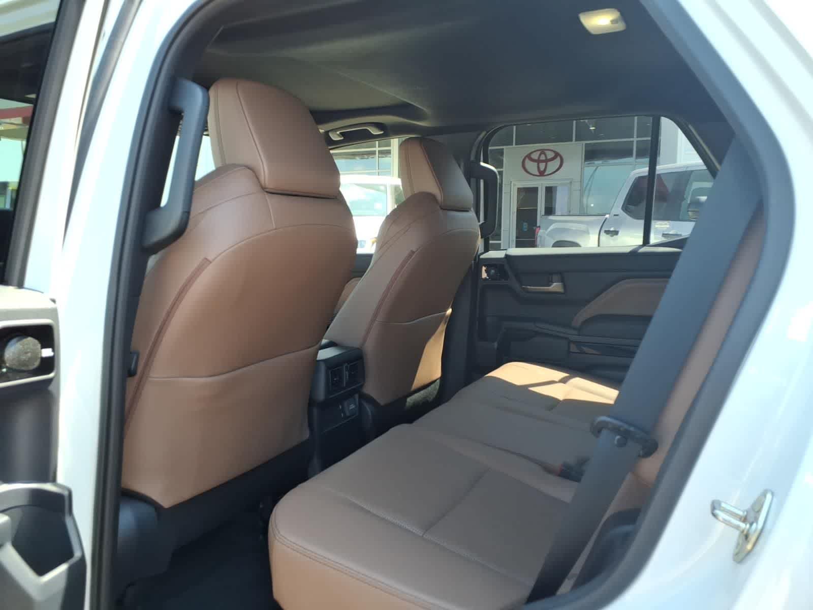 Thumbnail: 2025 Toyota 4Runner - 30