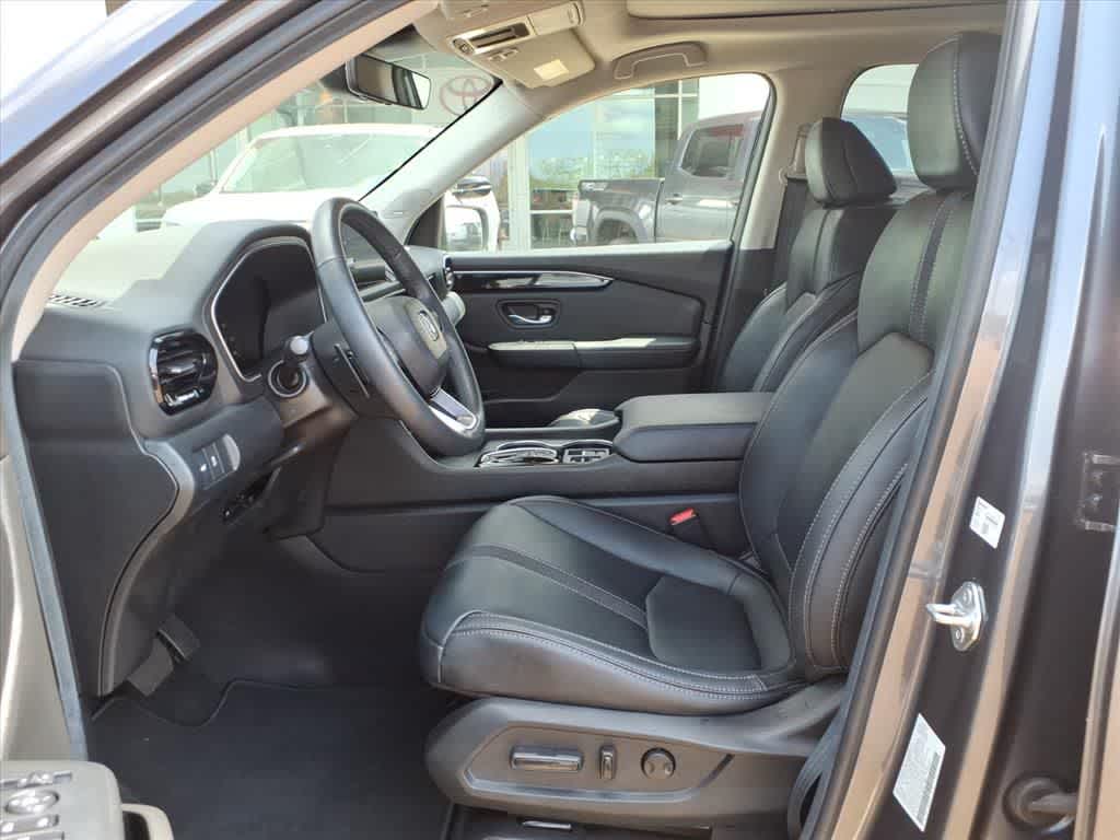 Thumbnail: 2025 Honda Pilot - 24