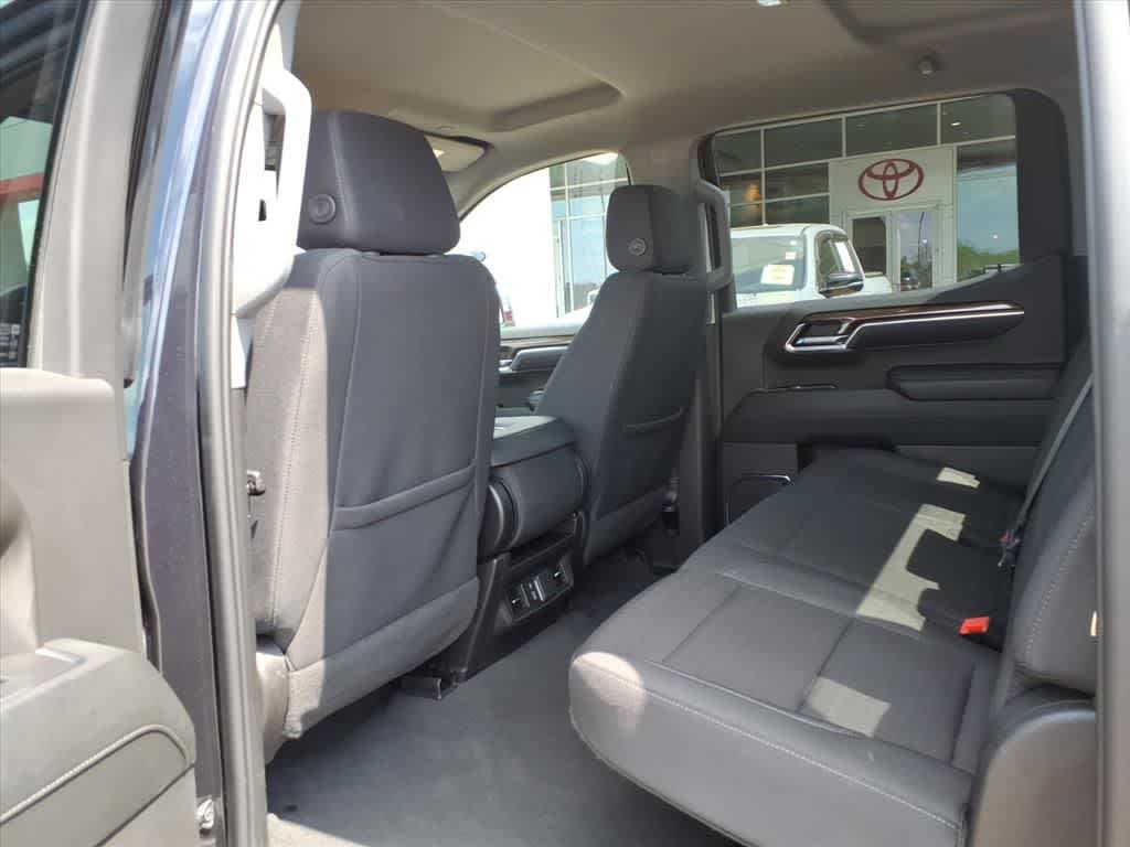 Thumbnail: 2024 Chevrolet Silverado 1500 - 29