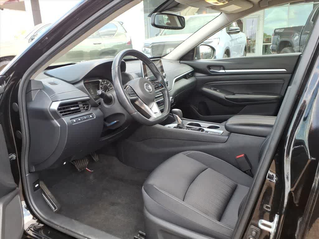 Thumbnail: 2019 Nissan Altima - 26