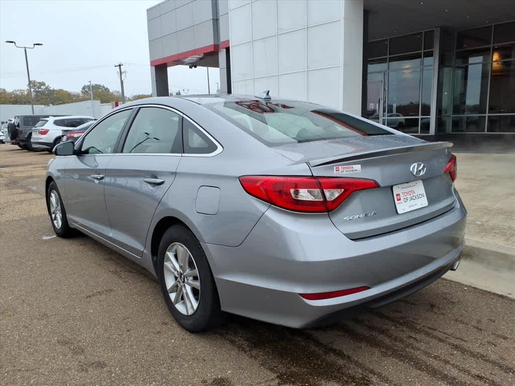 Thumbnail: 2016 Hyundai Sonata - 7