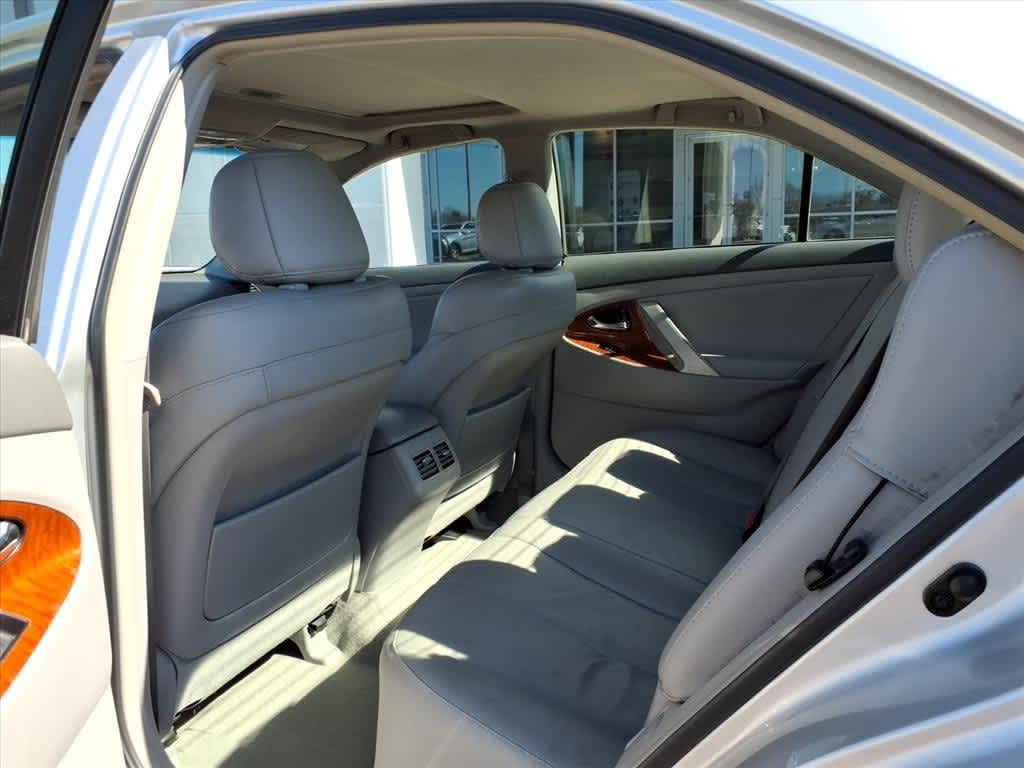 Thumbnail: 2011 Toyota Camry - 29