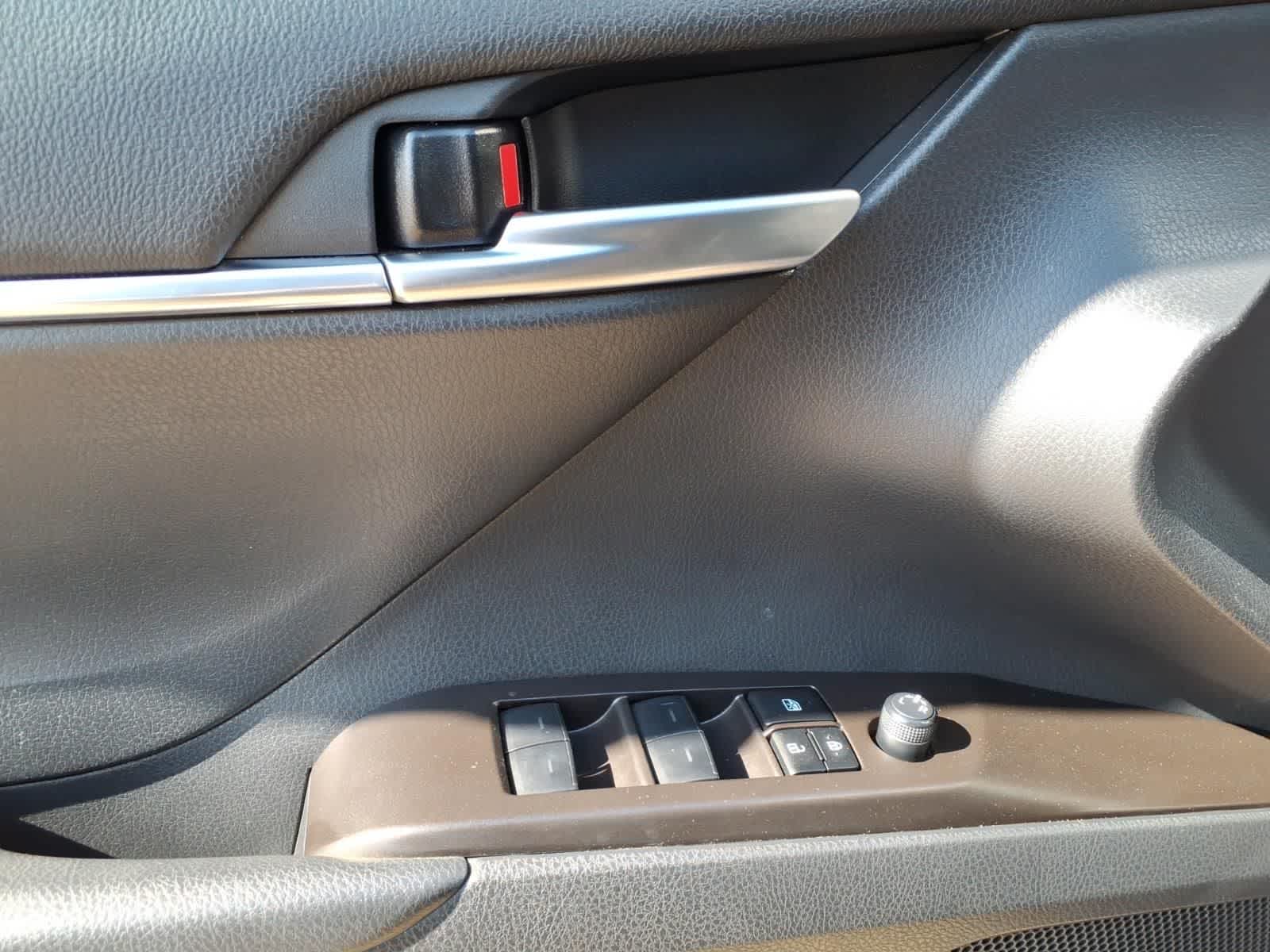 Thumbnail: 2024 Toyota Camry - 12