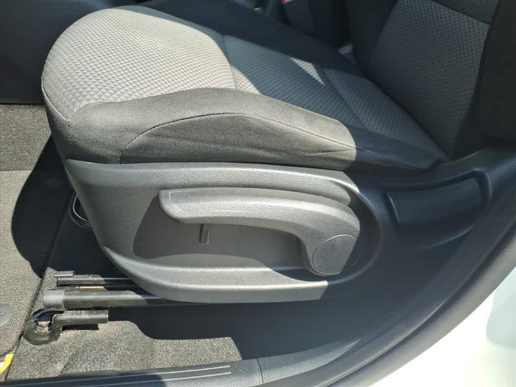 Thumbnail: 2023 Kia Soul - 11