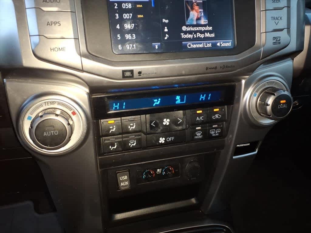 Thumbnail: 2016 Toyota 4Runner - 20