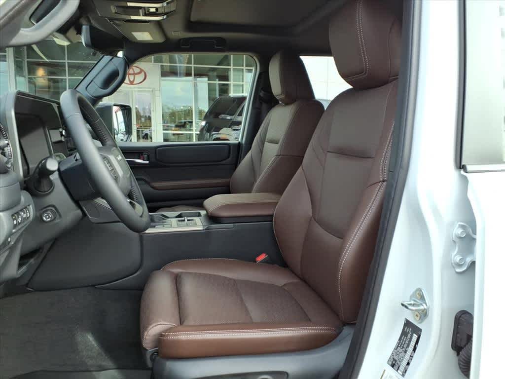 Thumbnail: 2025 Toyota Land Cruiser - 26