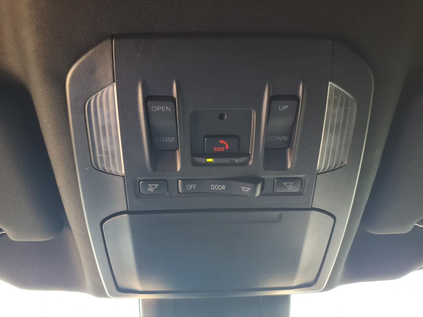 Thumbnail: 2024 Toyota Highlander - 23