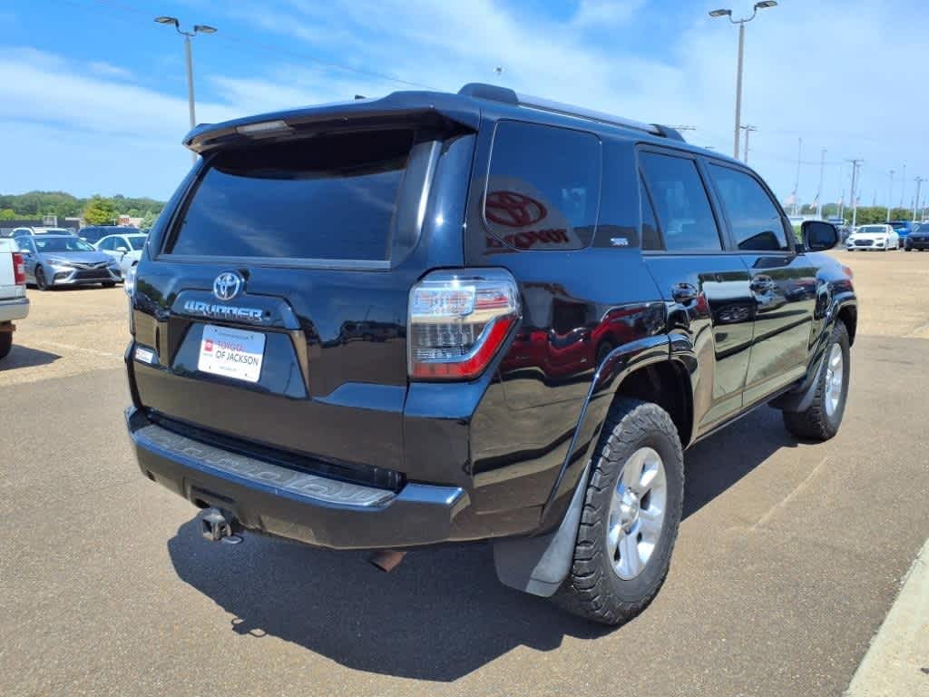 Thumbnail: 2019 Toyota 4Runner - 5