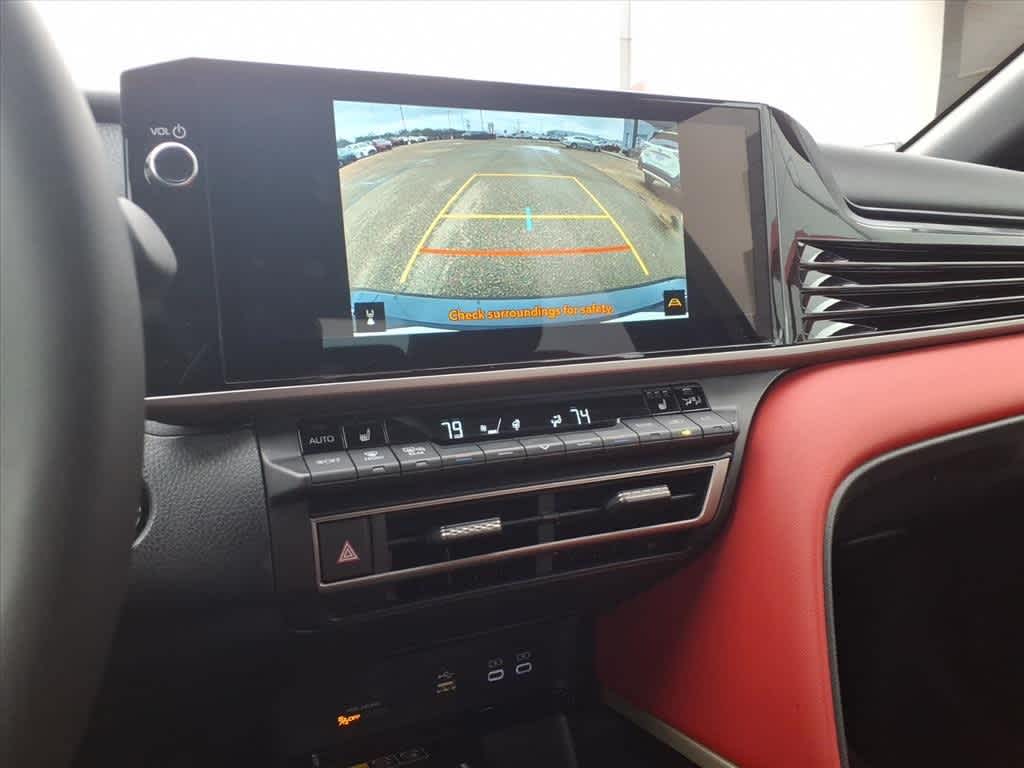 Thumbnail: 2025 Toyota Camry - 29