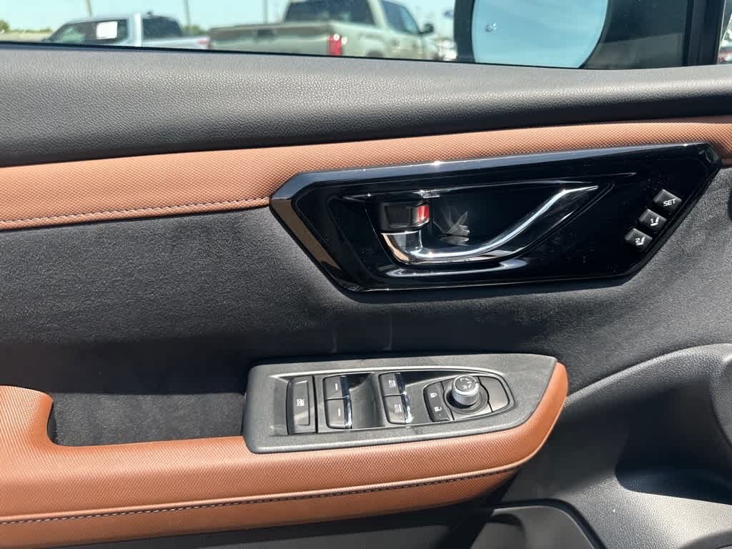 2025 Subaru Forester Touring 14