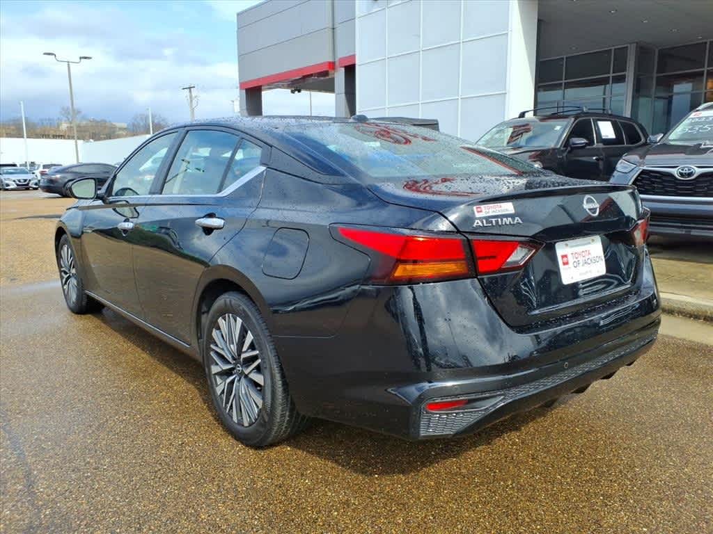 Thumbnail: 2025 Nissan Altima - 7