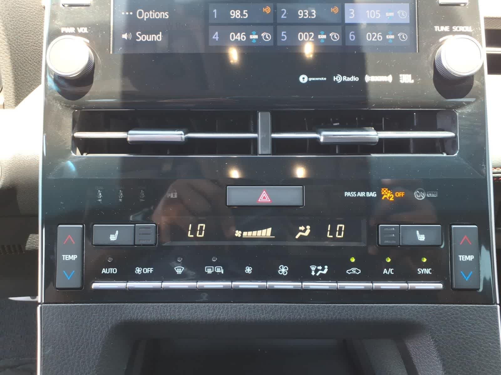 Thumbnail: 2021 Toyota Avalon - 19