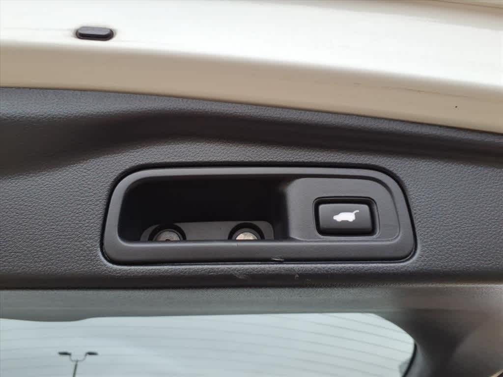 Thumbnail: 2021 Honda Pilot - 9