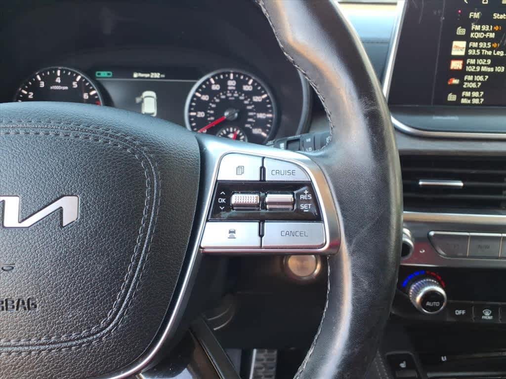 Thumbnail: 2022 Kia Telluride - 16