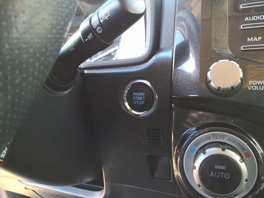 Thumbnail: 2022 Toyota 4Runner - 17