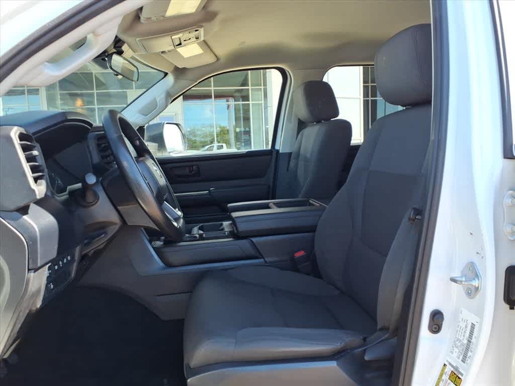 Thumbnail: 2024 Toyota Tundra - 23