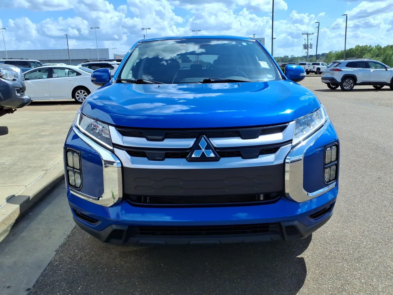 Thumbnail: 2022 Mitsubishi Outlander Sport - 2
