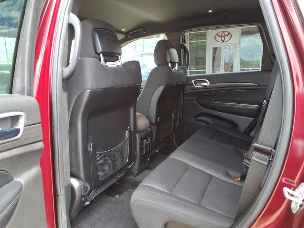 Thumbnail: 2018 Jeep Grand Cherokee - 29