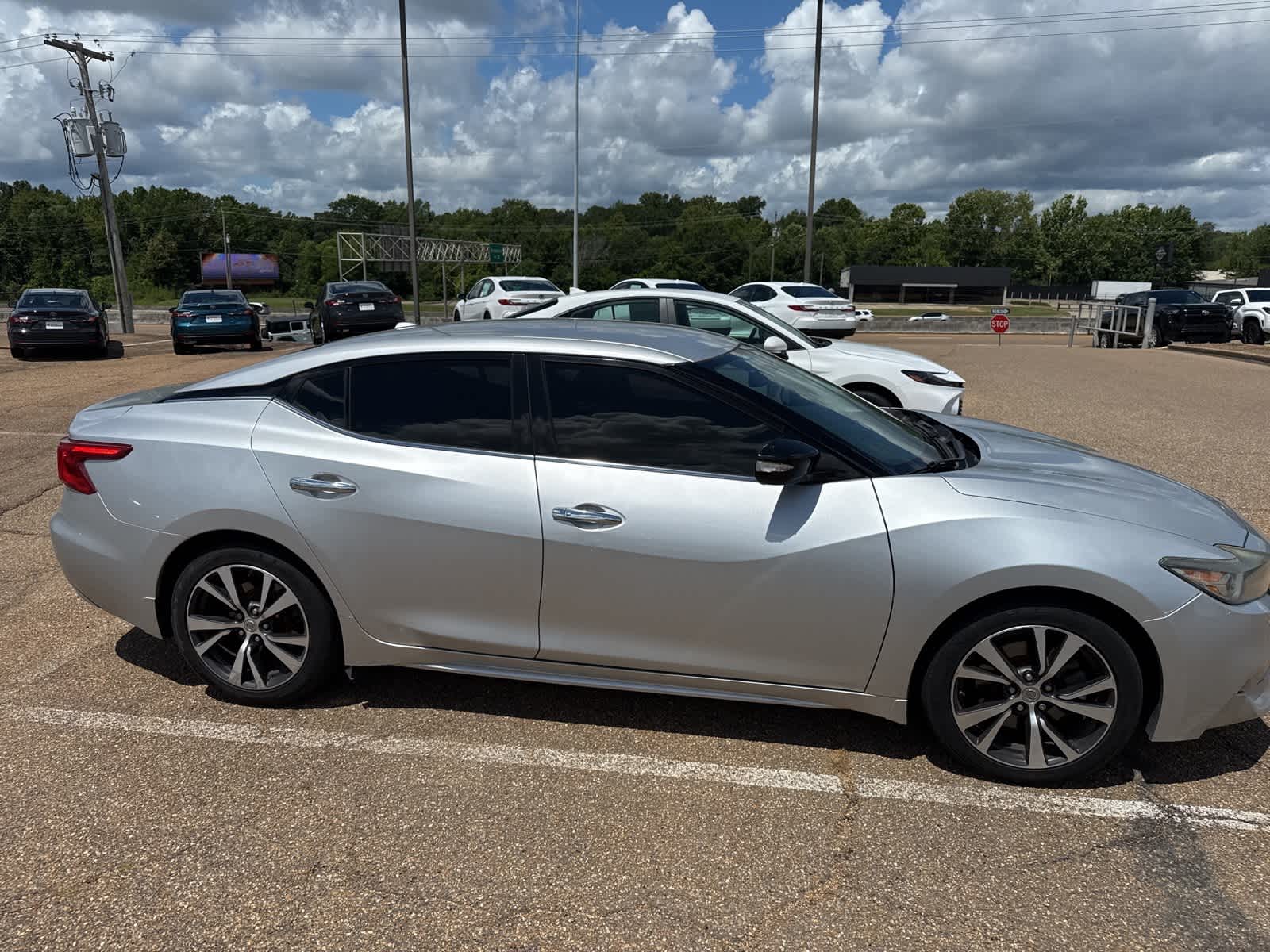 Thumbnail: 2016 Nissan Maxima - 4