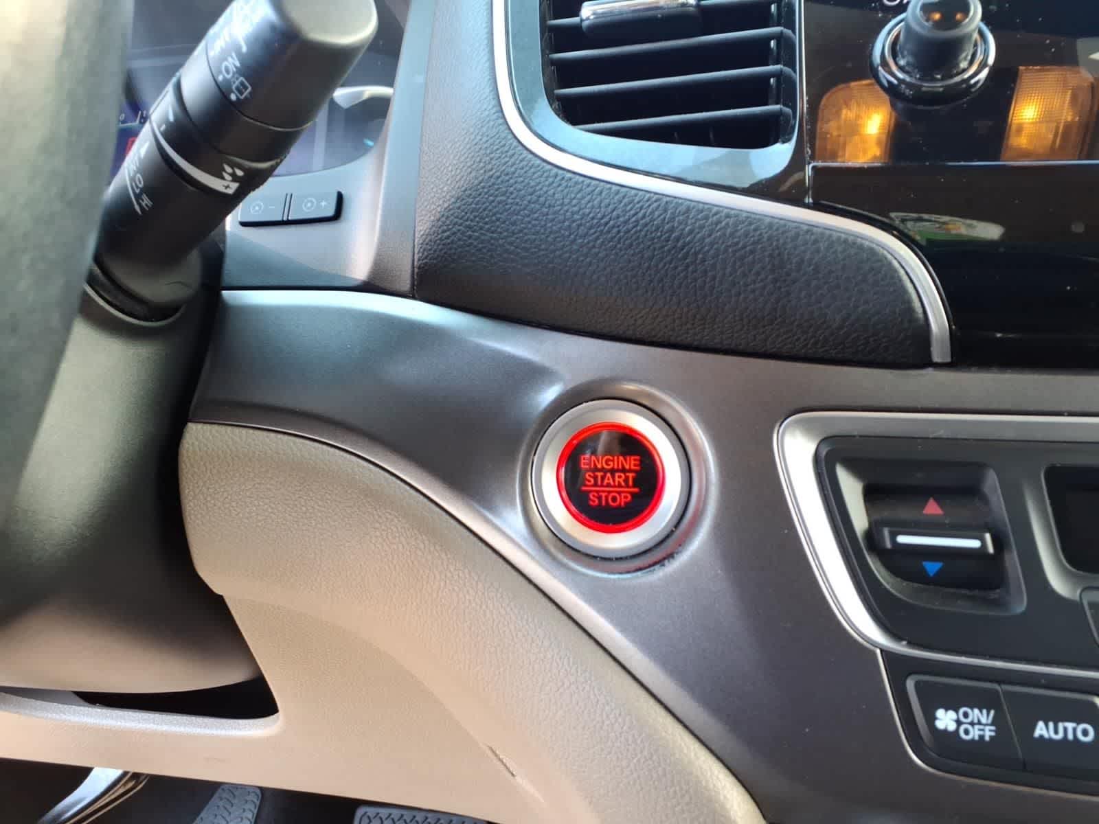 Thumbnail: 2021 Honda Pilot - 18