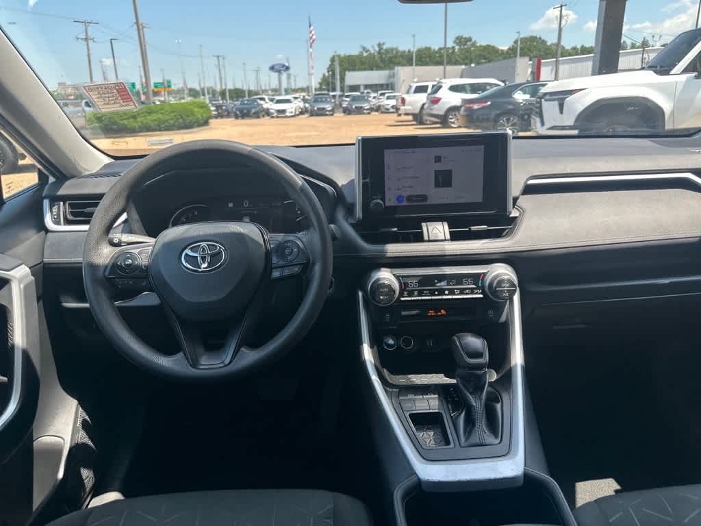Thumbnail: 2023 Toyota RAV4 - 9