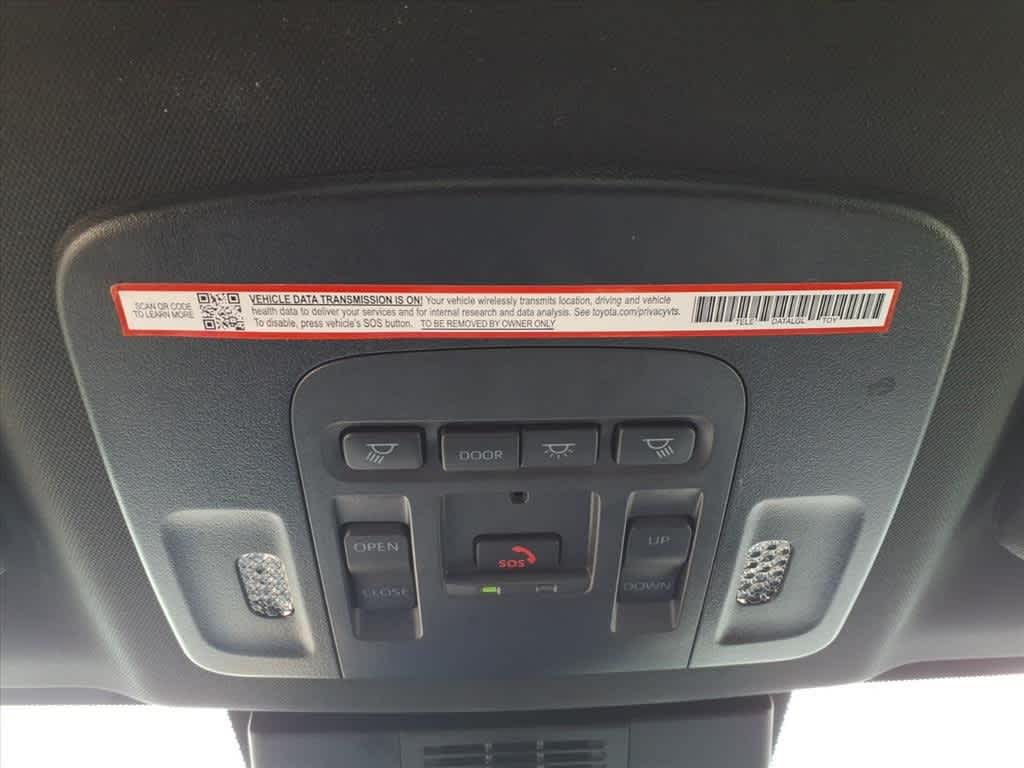 Thumbnail: 2025 Toyota Camry - 23