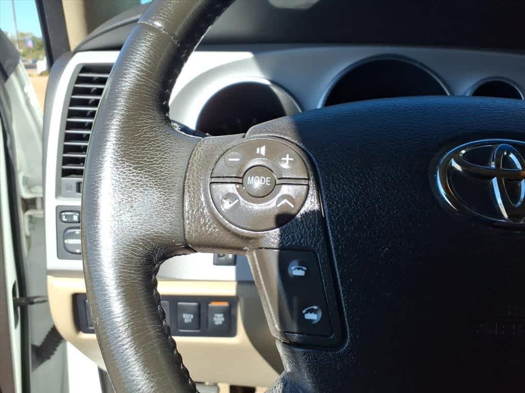 Thumbnail: 2008 Toyota Sequoia - 15