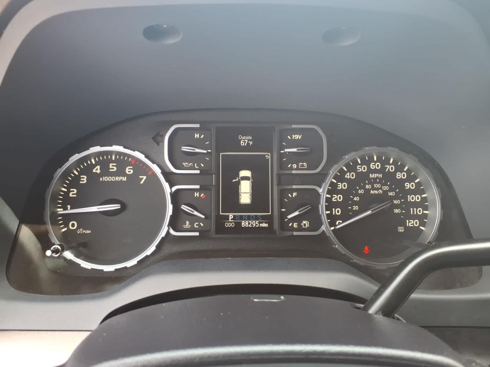 Thumbnail: 2021 Toyota Tundra - 16