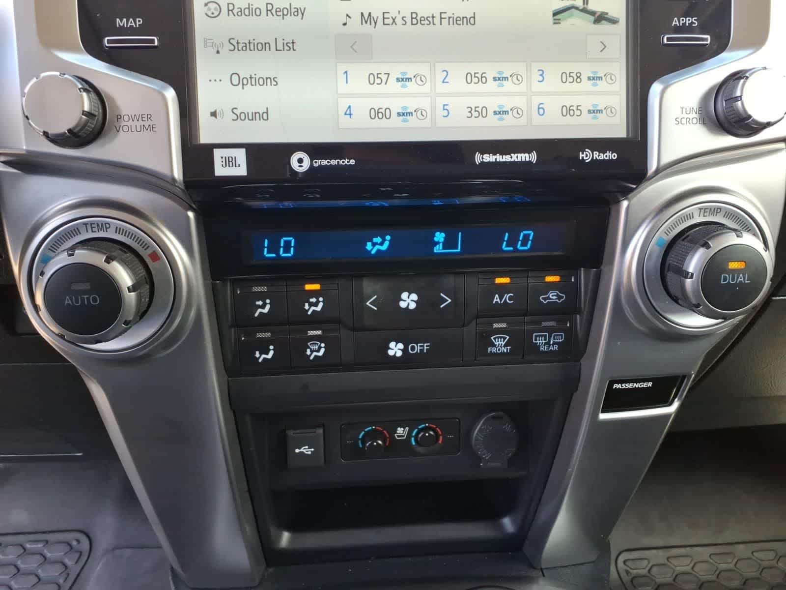 Thumbnail: 2023 Toyota 4Runner - 19