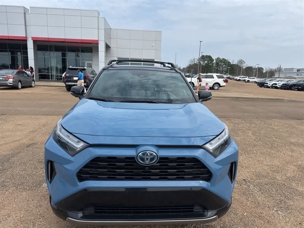 Thumbnail: 2024 Toyota RAV4 - 2
