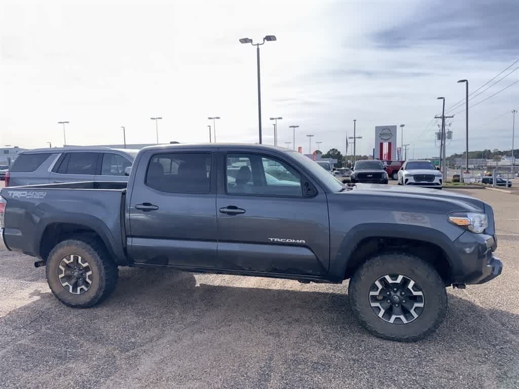 Thumbnail: 2021 Toyota Tacoma - 5