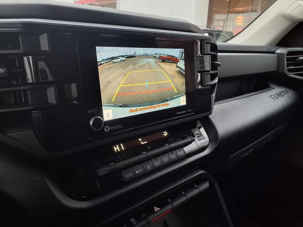 Thumbnail: 2024 Toyota Tundra - 27