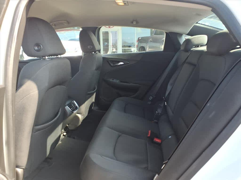 Thumbnail: 2020 Chevrolet Malibu - 27