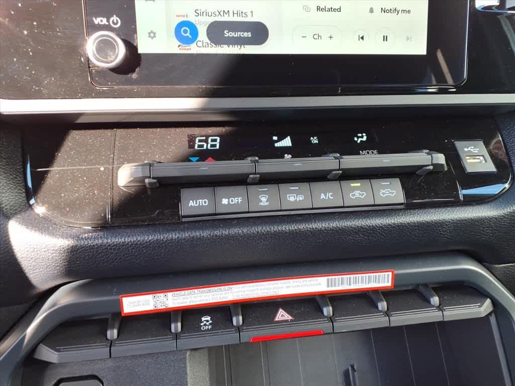 Thumbnail: 2025 Toyota Tundra - 19