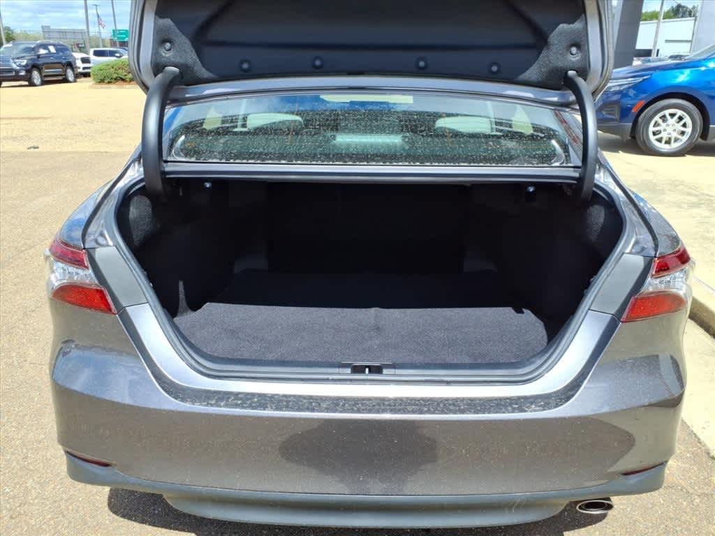 Thumbnail: 2023 Toyota Camry - 8