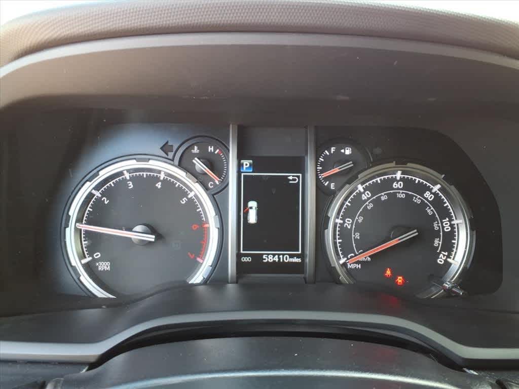 Thumbnail: 2022 Toyota 4Runner - 16