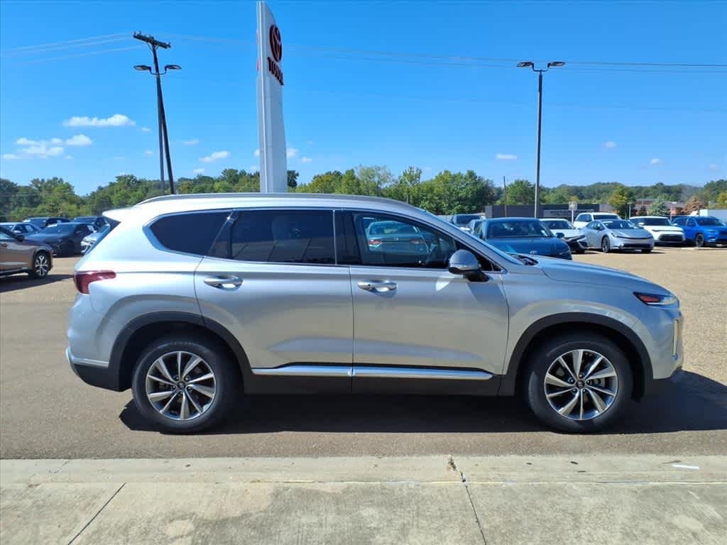 Thumbnail: 2020 Hyundai Santa Fe - 4