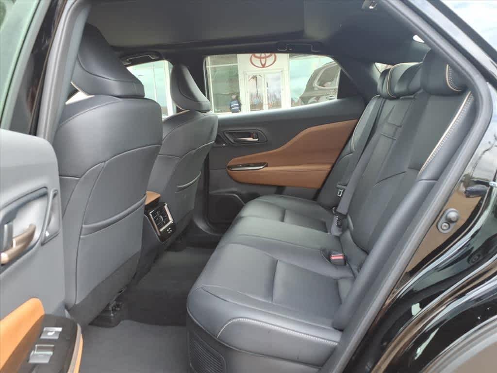 Thumbnail: 2025 Toyota Crown - 27