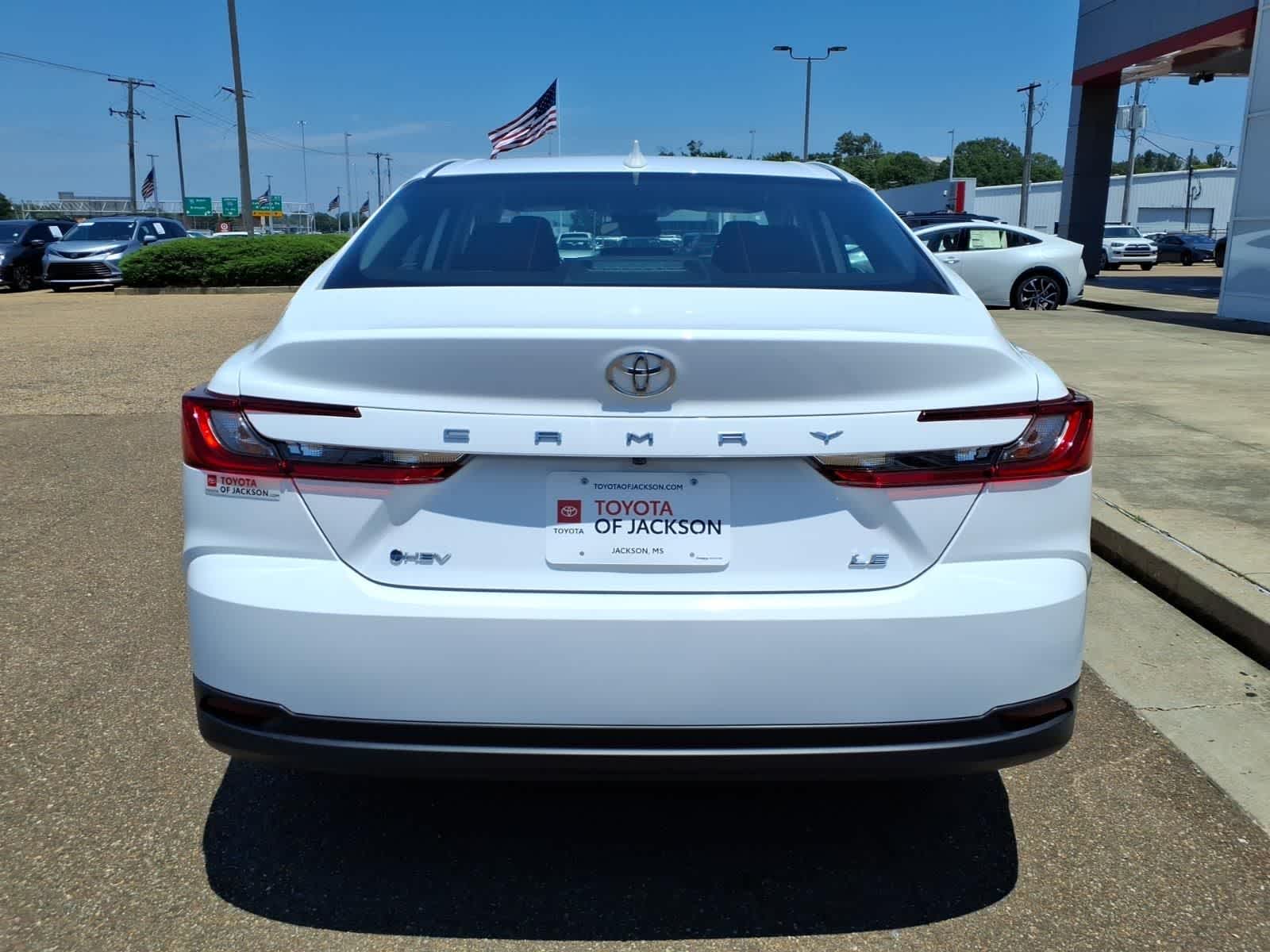 Thumbnail: 2026 Toyota Camry - 6