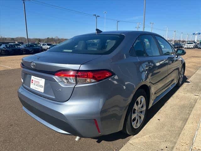 2022 Toyota Corolla LE 5