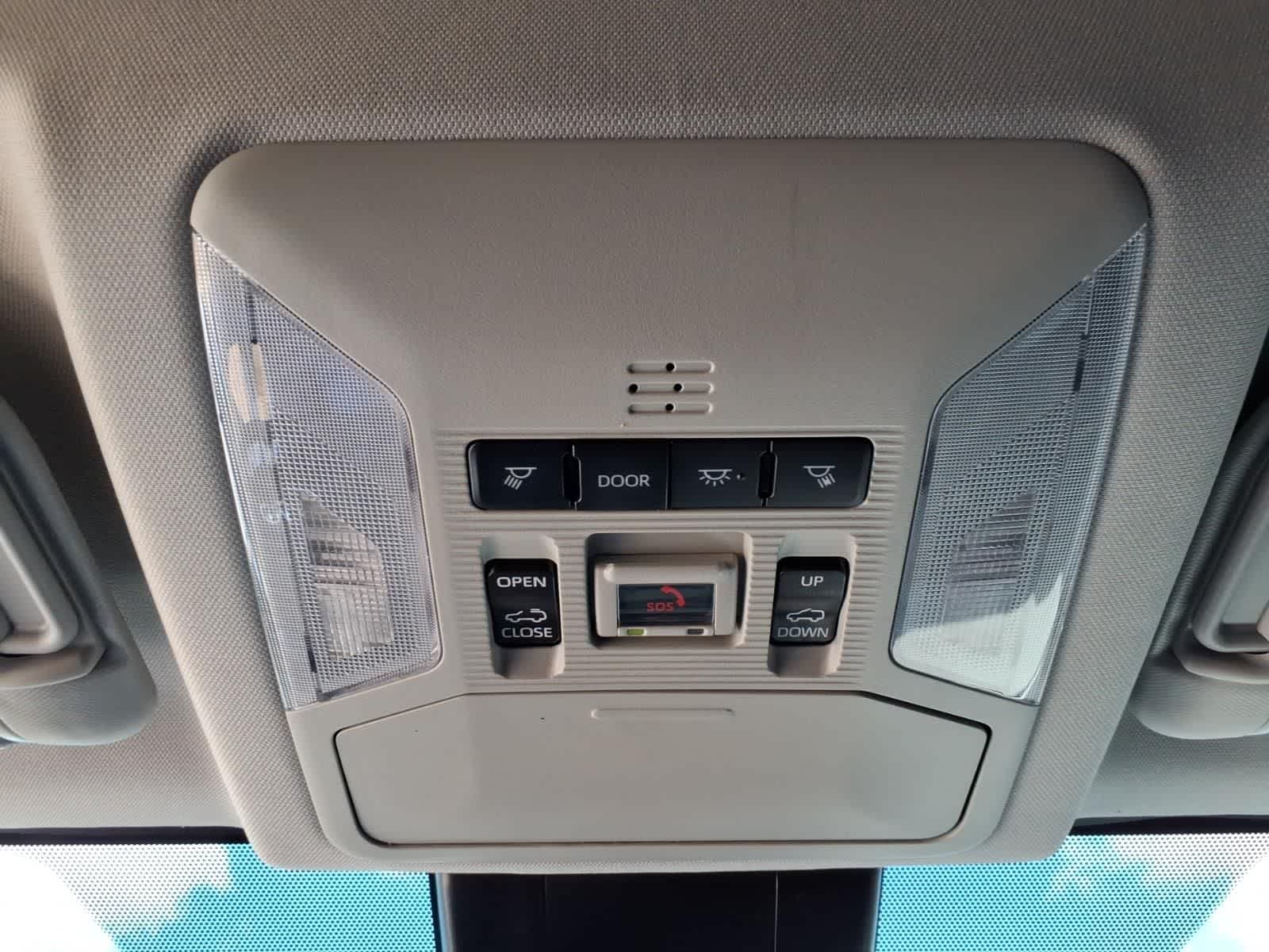 Thumbnail: 2023 Toyota RAV4 - 24