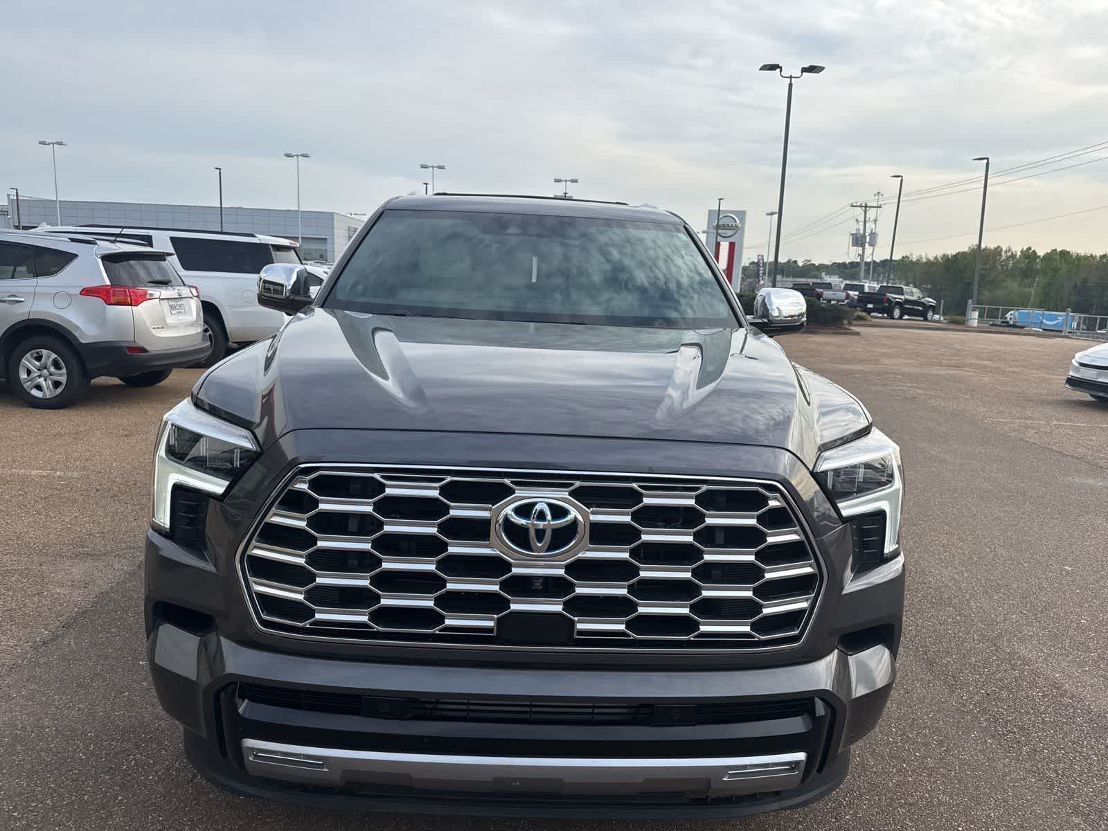 Thumbnail: 2024 Toyota Sequoia - 4